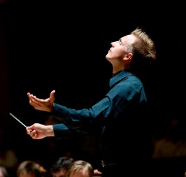 Petrenko_Vasily_2013a_PC_Mark_McNulty